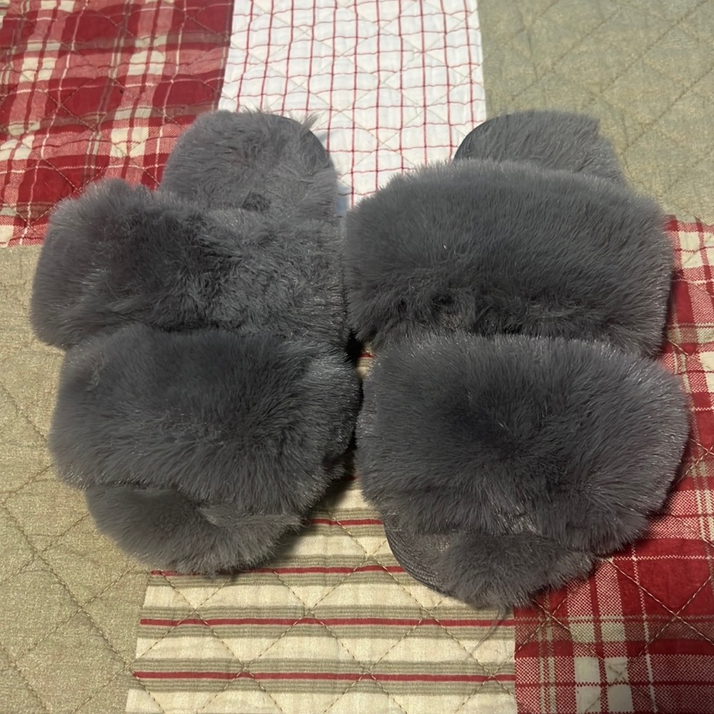 Fluffy slippers